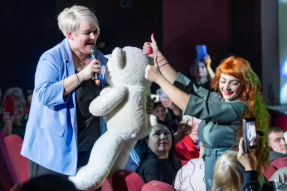 &Acy;&lcy;&iecy;&ncy;&acy; &Rcy;&ocy;&scy;&scy; "&CHcy;&iecy;&rcy;&ncy;&acy;&yacy; &scy;&mcy;&ocy;&rcy;&ocy;&dcy;&icy;&ncy;&acy;"